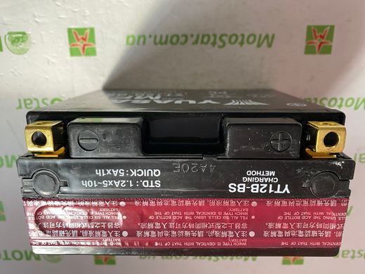 YUASA YT12B-BS Мото аккумулятор 10 А/ч, 215 А, (+/-), 150х69х130 мм